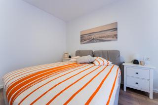 Flex SelfCheckIns 98 - Zagreb - 2 Bedrooms - Parking - Loggia - Velika Mlaka - 1