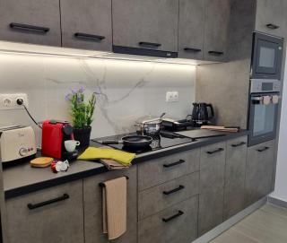 10 Apartments & Suites Athens - Atene - 4