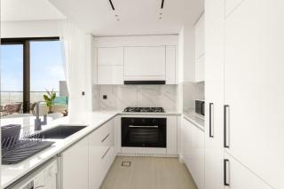 VayK - Luxury 2BR with Jacuzzi in JVC - 6