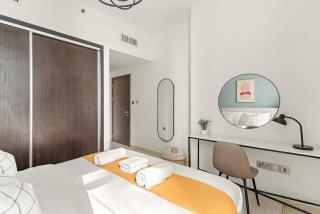 Silkhaus Cozy 1BR at Mangrove Place in Reem Island - 2