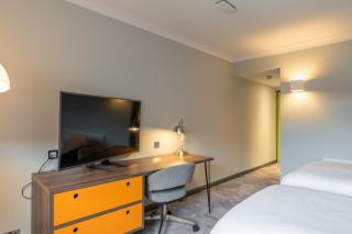 Village Hotel Cardiff - Cardiff - 2