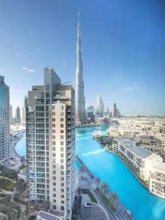 Ultimate 5BR Luxury I 2500 sqf I Burj Inner Circle - 0