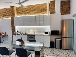 Family Sea & Home Cabanyal - 4