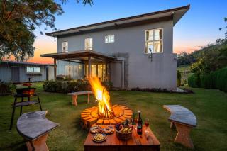 Kalpavriksha - 4 BR lake facing villa - 7