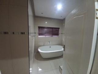 Stanger Manor Guest House - 3