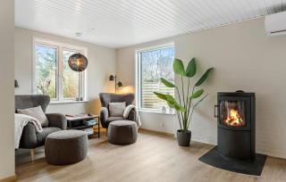 4 Bedroom Stunning Home In Væggerløse - 8