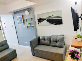 Azure Condo by arlene - Manila - 8