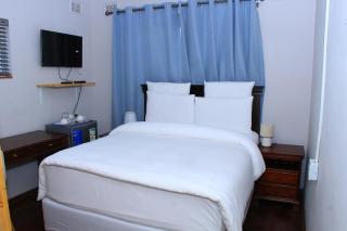 Suprime Hotels and Conference - 3