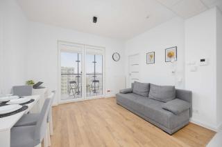 Apartment Kasprzaka near Metro Płocka with AC by Noclegi Renters - Warschau - 0