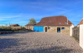 Beautiful Home In Pressigny With Wifi - Pressigny - 1