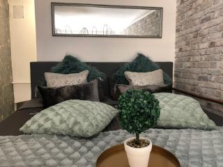 Corvin Apartment near Semmelweis and Heimpal - Budapest - 0