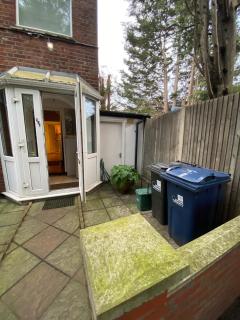 House for 7, garden with pond, 20min from Heathrow - Londra - 8