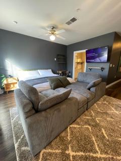 Studio APT King Bed, Walk to Beltline Inman Park, Pets Welcome - Atlanta - 9