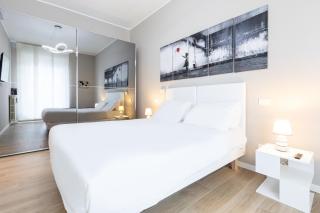 Certosa Enchanting Apartment with Balcony - Top Collection - Milan - 2