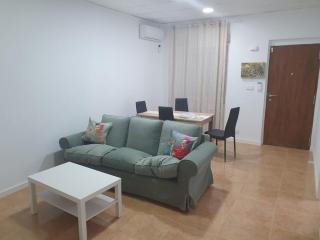 Peaceful 4-6 person holiday home with patio, close to all amenities - Torrevieja - 0