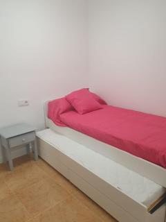 Peaceful 4-6 person holiday home with patio, close to all amenities - Torrevieja - 1