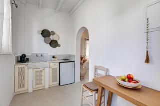 Silver Apartment Ammos - 8