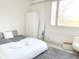 Double room in An apartment with lovely cats - Helsinki - 3