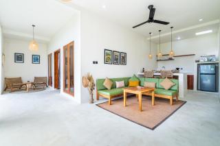 2 Bedroom Mediterranean Villa with Private Pool & Paddy view, Canggu - 4