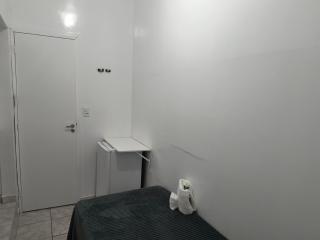 Quarto com Suíte Próximo a estação São Judas - 9