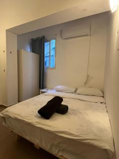 HaYarden Vibe - 1 Bedroom With Balcony By Vacay - Tel Aviv - 5