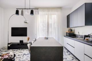 Cristina's Place - Milan - 9