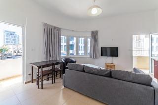 HaYarden Vibe - 1 Bedroom With Balcony By Vacay - Tel Aviv - 7