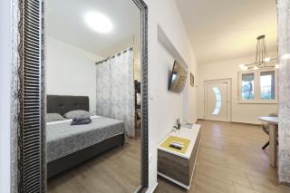 The Oasis Studio - 1