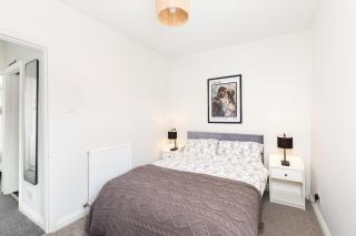 Stylish 2-Bedroom Townhouse in Stratford upon Avon - Stratford-upon-Avon - 5