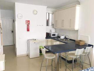 Padre Cueto Beach Flat by Canary365 - 4