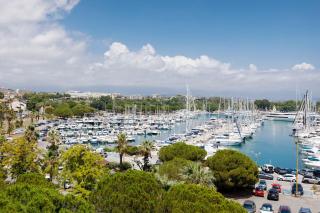 ROOFTOP -Vue port, 4 pers, climatisé, terrasse, jaccuzi, parking - Antibes - 6