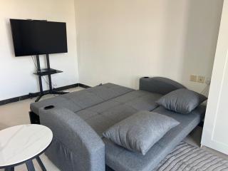 Spacious Studio Near Marina - 7