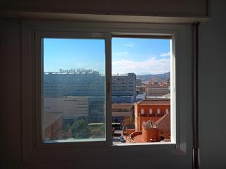 Habitación privada cómoda centro málaga vialia estación de tren María Zambrano y también cerca a la playa - Málaga - 7