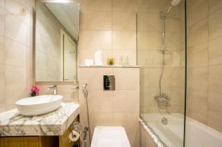 Magnificent Canal View 2 Bhk 6 pax - 6