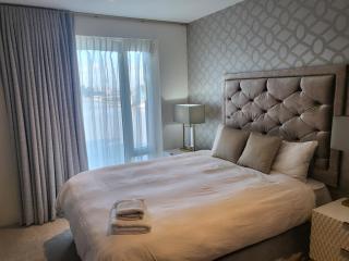 Covenant Suite, London - Woolwich - 6