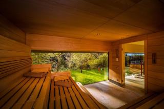 Design-Chalet mit Teilseeblick, Pool, Spa & Restaurant - Lochau - 6