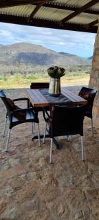 Quince Cottage - - 9