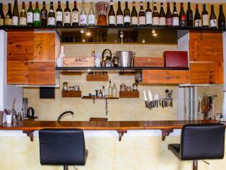 Wine House - Salutati - Florence - 1