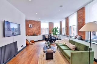 2 bed Luxury Apartment, Parking, Gym, Concierge - 0