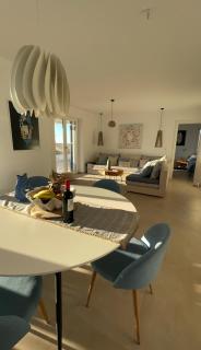 Sun, Beachfront Villa with Stunning Views, Mikri Vigla Naxos - Mikri Vigla - 4