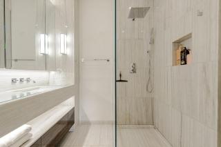 Award Winning Interior Designed Luxurious Mews in Knightsbridge - London - 2