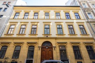 D35 - Chic Boutique Apartments by BQA - 7