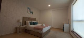 Spacious 2 BR with Amazing Marina View Rimal JBR - Dubai - 9