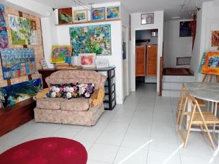 Gazelle Guest House and Art Gallery - Ruffec - 6