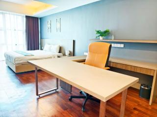 Grand Nexus Suites 591 #FREENETFLIX - Shah Alam - 5
