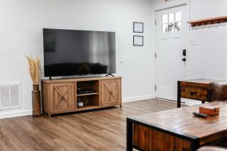 Sojourn Bayview Sanctuary Home Sleeps 6 - 6