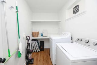 Sojourn Bayview Sanctuary Home Sleeps 6 - 1