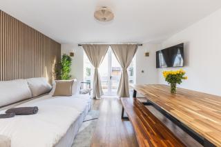 Arte Stays Serviced Houses Stratford - 3 Bedrooms 2 Bathrooms Houses London, Stratford, Maryland, Free Parking, Garden, Weekly or Monthly Stays - up to 8 guests - Londra - 9