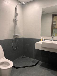 Vinhomes Grand Park Homestay-The Beverly Hills - Long Bình - 1