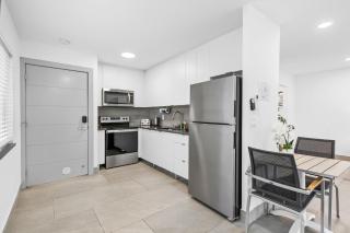 Unique Retreat - Unit B: Homey First-Floor Haven - Deerfield Beach - 4